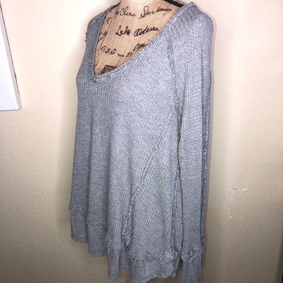 Free People We the Free Oversized Light Grey Waffle Knit Long Sleeve Top Size XS - Picture 7 of 9